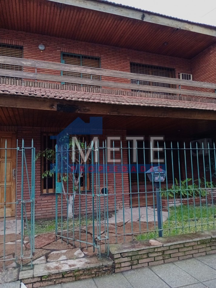Hermoso Chalet de dos plantas listo para Habitar amueblado!!!!!!!!!