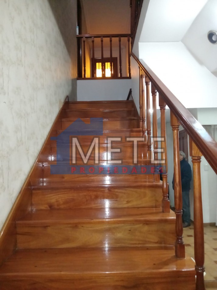 Hermoso Chalet de dos plantas listo para Habitar amueblado!!!!!!!!!