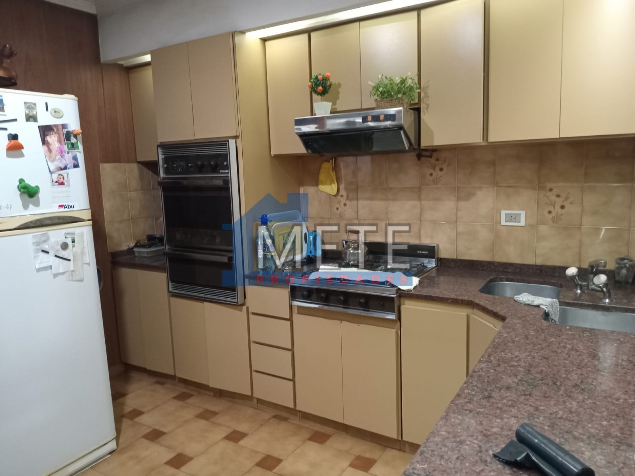 Hermoso Chalet de dos plantas listo para Habitar amueblado!!!!!!!!!