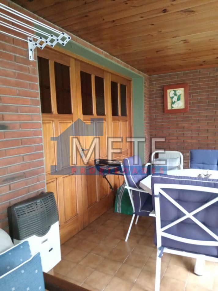 Hermoso Chalet de dos plantas listo para Habitar amueblado!!!!!!!!!