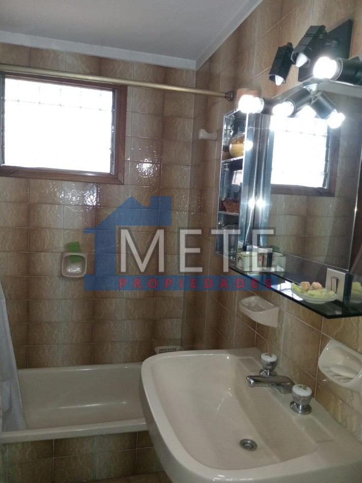 Hermoso Chalet de dos plantas listo para Habitar amueblado!!!!!!!!!