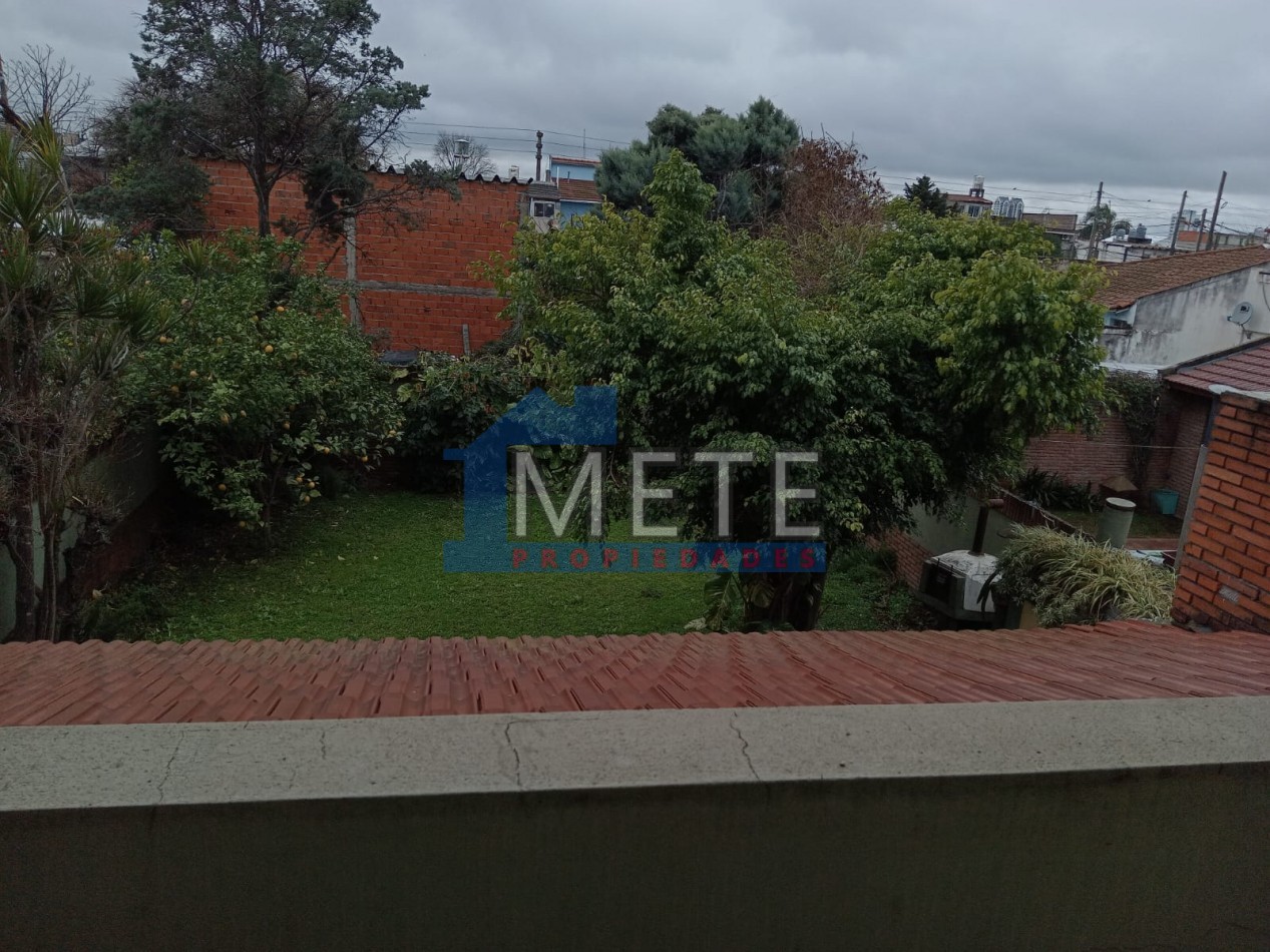 Hermoso Chalet de dos plantas listo para Habitar amueblado!!!!!!!!!